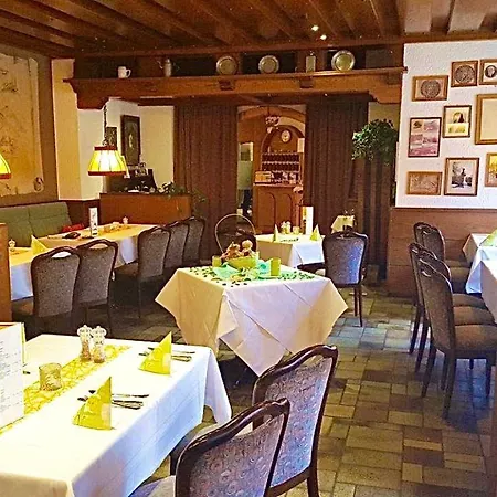 Отель Meister Baer Bayreuth 3*