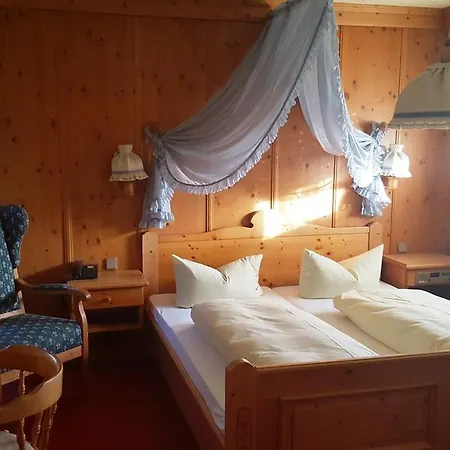 Отель Meister Baer Bayreuth 3*